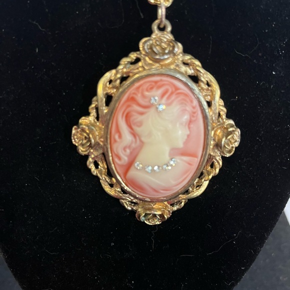 cameo Jewelry - Cameo with rhinestones with rhinestones